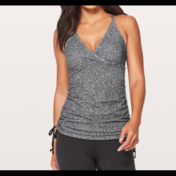 Lululemon full freedom tank - Picture 2 of 6